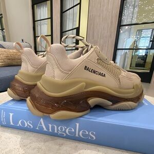 BALENCIAGA SHOES